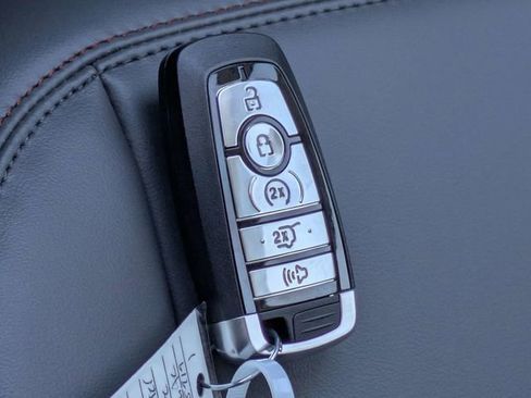 New 2026 Ford Explorer Active image 28