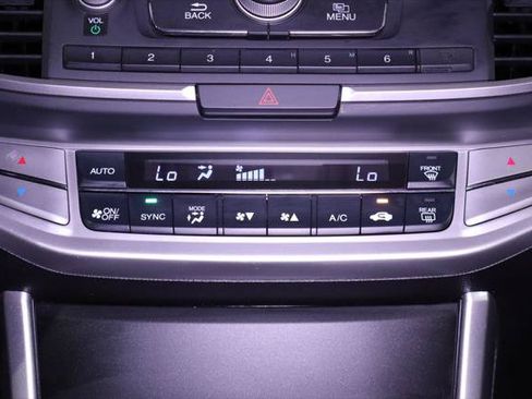 Used 2014 Honda Accord Sport image 22