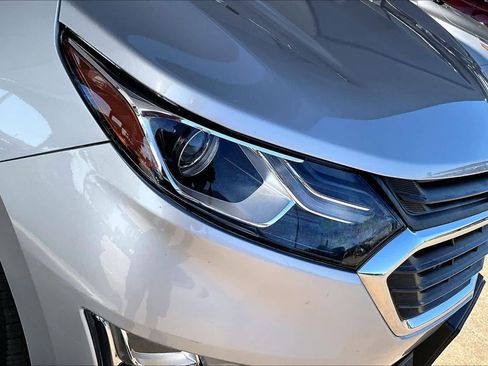 Used 2020 Chevrolet Equinox LT image 24