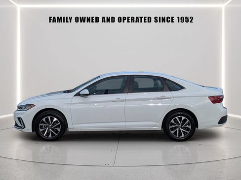 Used 2026 Volkswagen Jetta S FWD image 3