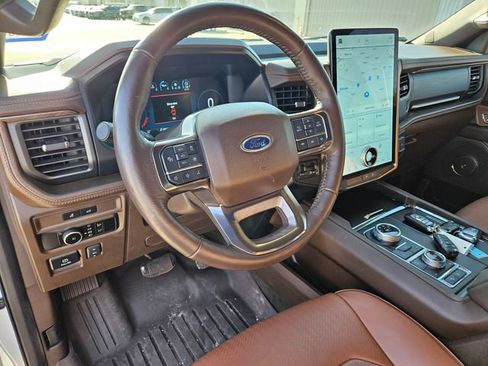 Used 2023 Ford Expedition King Ranch image 9