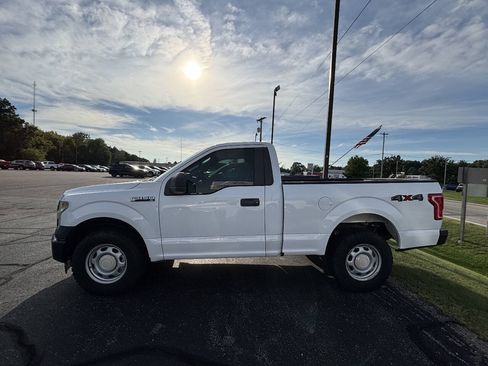 Used 2017 Ford F150 XL w/ XL Power Equipment Group AWD/4WD image 1
