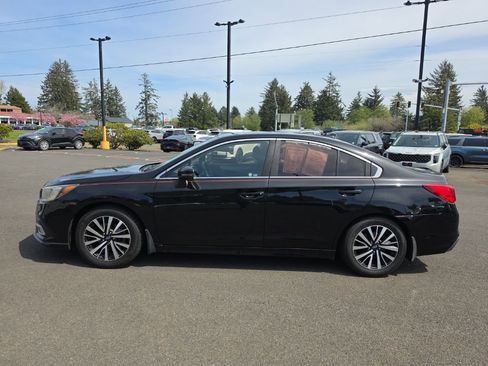 Used 2019 Subaru Legacy 2.5i Premium w/ Popular Package #2A AWD/4WD image 3