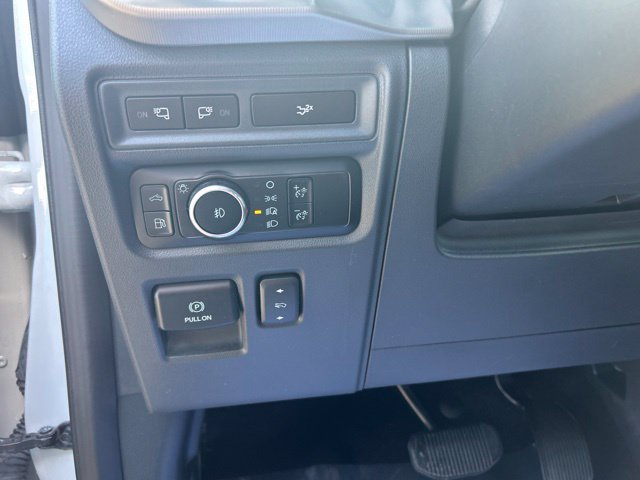 Used 2024 Ford F150 Lariat w/ Equipment Group 502A High AWD/4WD image 17