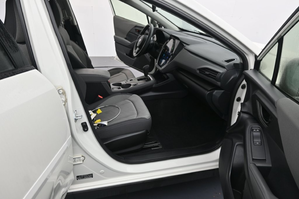 Used 2024 Subaru Crosstrek 2.0i Premium AWD/4WD image 19