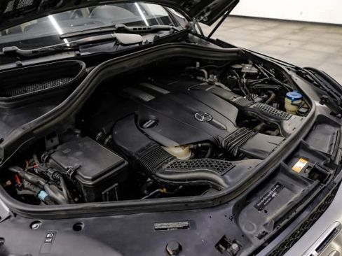 Used 2018 Mercedes-Benz GLS 450 4MATIC w/ Premium Package image 65