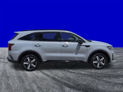 Used 2022 Kia Sorento EX w/ Panoramic Sunroof Package