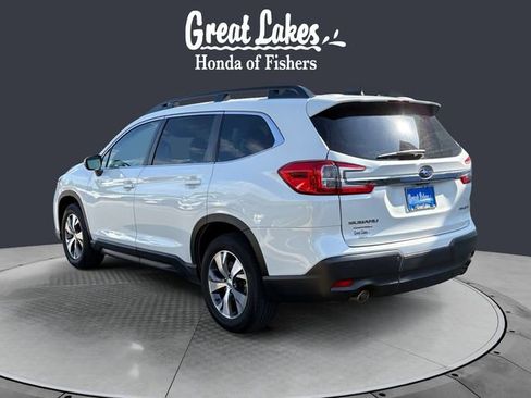 Used 2023 Subaru Ascent Premium w/ Convenience Package AWD/4WD image 3