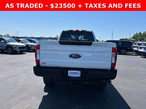 Used 2019 Ford F250 XL w/ Power Equipment Group image 5