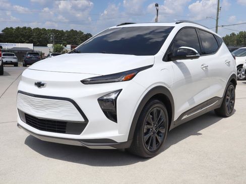 Used 2022 Chevrolet Bolt EUV Premier w/ Launch Edition FWD image 32