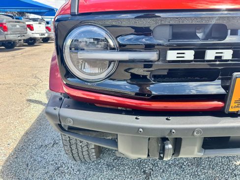 Used 2024 Ford Bronco Outer Banks image 4