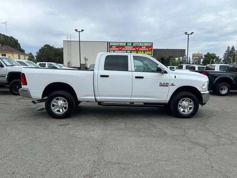 Used 2017 RAM 3500 Tradesman w/ Chrome Appearance Group AWD/4WD image 6