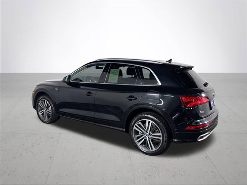 Used 2020 Audi Q5 e Prestige w/ Prestige Package image 8