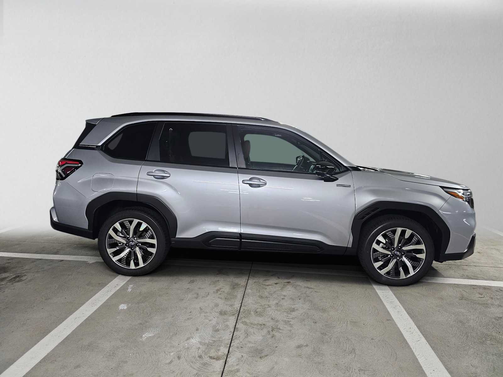 New 2026 Subaru Forester Touring AWD/4WD image 2