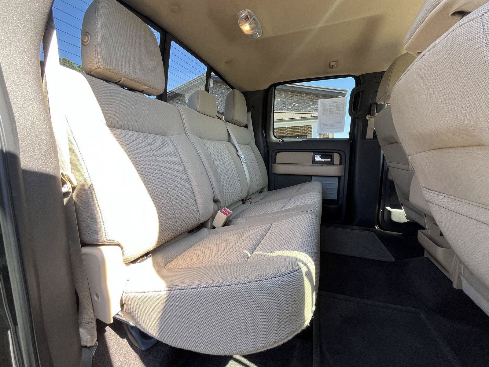 Used 2013 Ford F150 XLT w/ Luxury Equipment Group RWD image 16