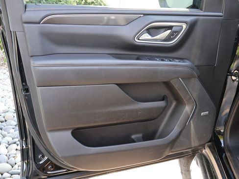 Used 2021 GMC Yukon AT4 w/ Rear Media and Nav Package AWD/4WD image 19