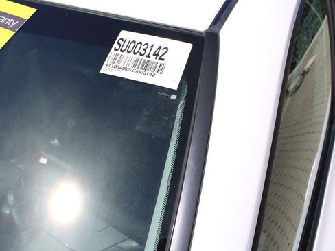 Used 2025 Toyota Camry LE AWD/4WD image 45