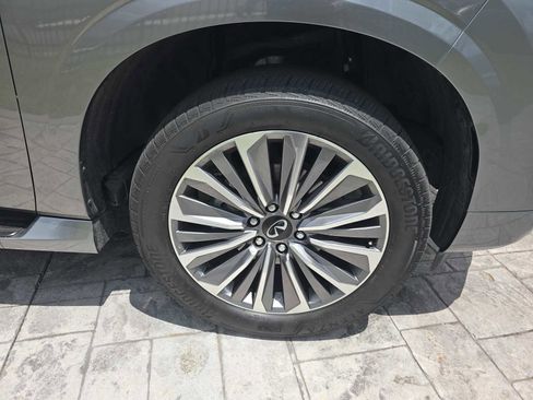 Certified 2025 INFINITI QX80 Sensory AWD/4WD image 31