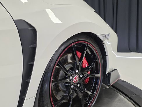 Used 2017 Honda Civic Type R image 48