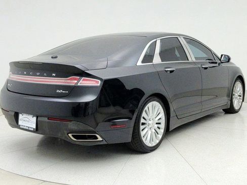 Used 2013 Lincoln MKZ image 5