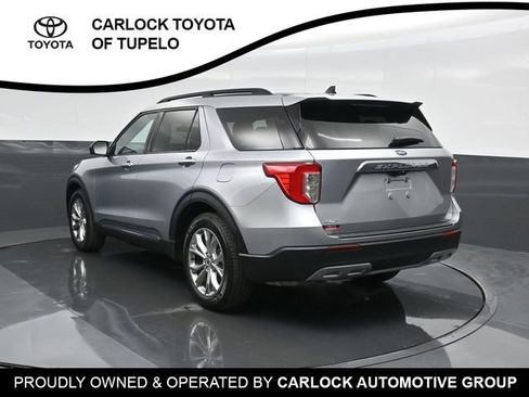 Used 2023 Ford Explorer XLT w/ Equipment Group 202A image 10