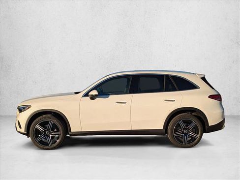 New 2026 Mercedes-Benz GLC 300 image 9