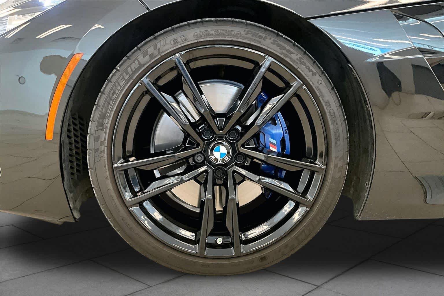 Used 2022 BMW Z4 M40i w/ Premium Package RWD image 10