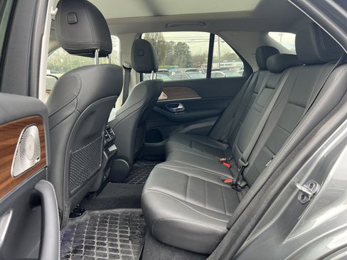 Certified 2025 Mercedes-Benz GLE 350 4MATIC image 32