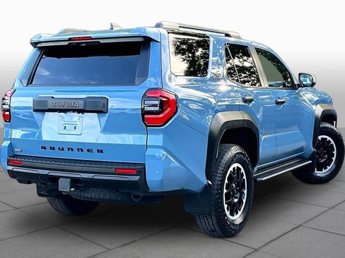 Used 2025 Toyota 4Runner TRD Off-Road Premium w/ Tow Technology Package AWD/4WD image 13