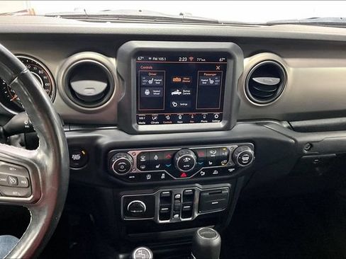 Used 2021 Jeep Gladiator Sport AWD/4WD image 4
