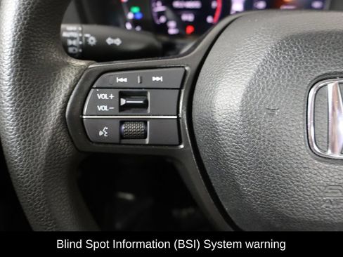 Used 2023 Honda Accord EX image 8