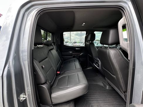Used 2020 GMC Sierra 1500 SLT w/ SLT Premium Plus Package AWD/4WD image 17