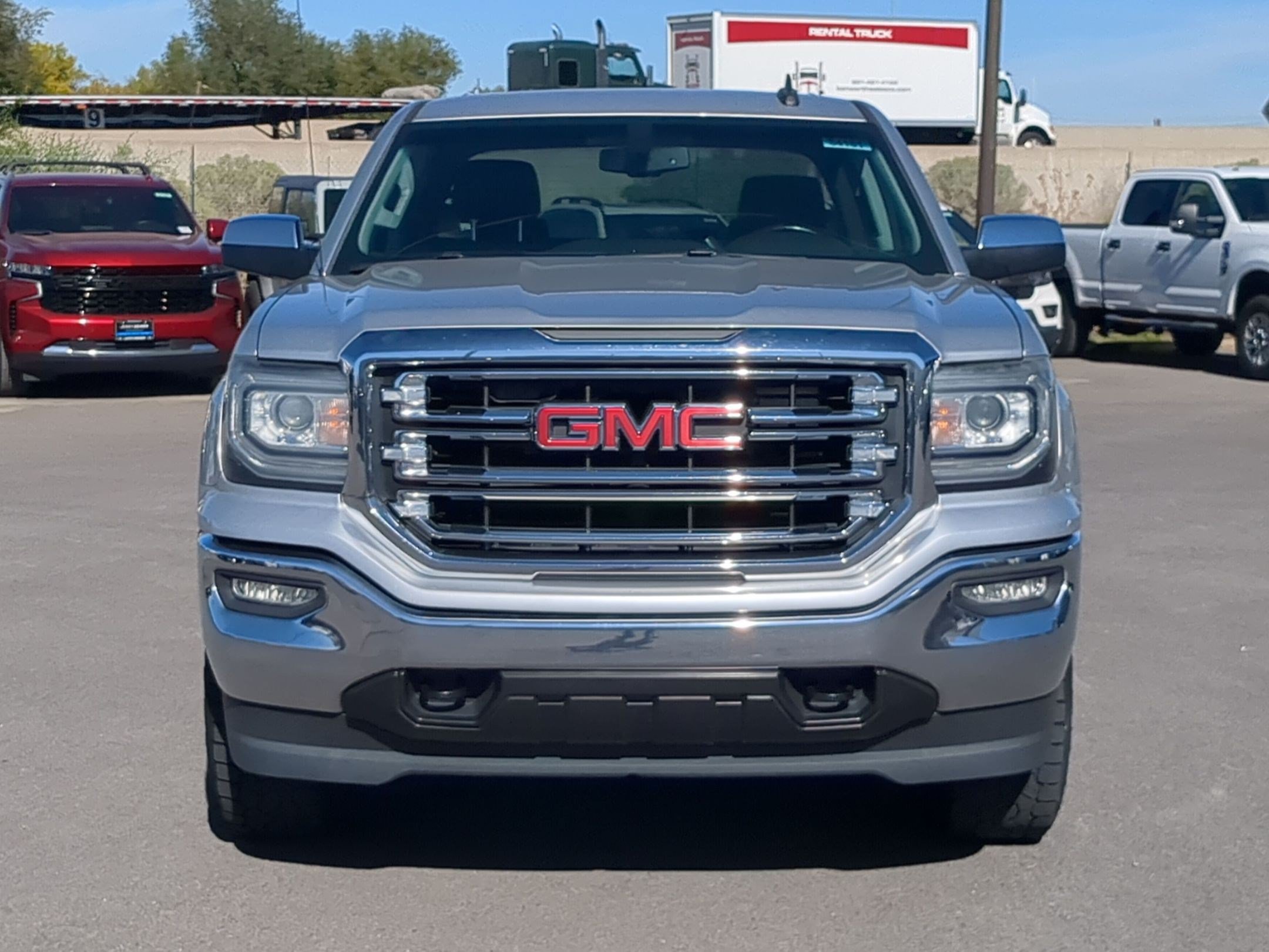 Used 2018 GMC Sierra 1500 SLT w/ SLT Premium Package AWD/4WD image 8
