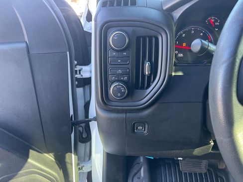 Used 2020 Chevrolet Silverado 2500 W/T w/ WT Convenience Package image 17