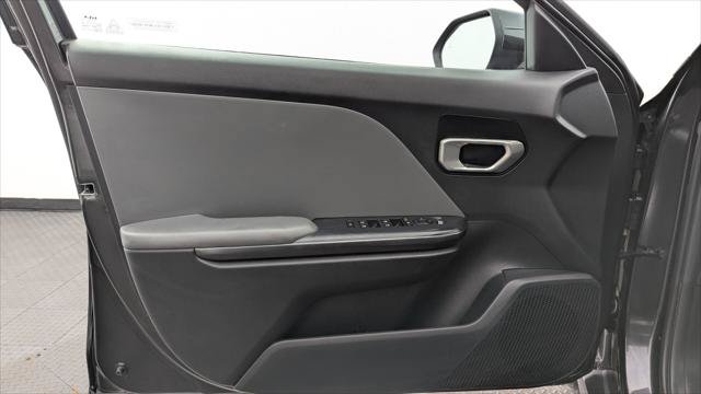 Used 2026 Kia K4 FWD image 13