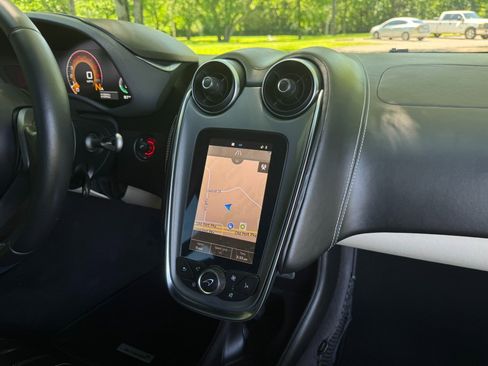 Used 2017 McLaren 570S Coupe image 36