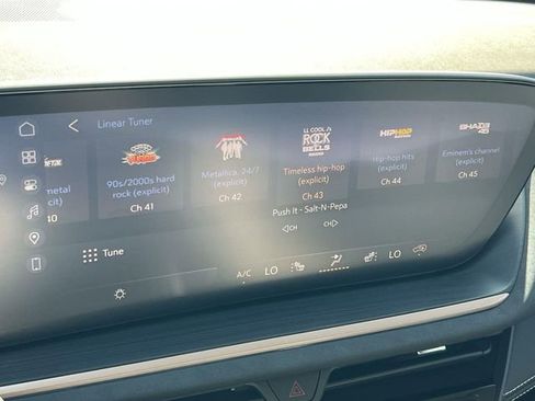 New 2026 Buick Envision Sport Touring AWD/4WD image 17