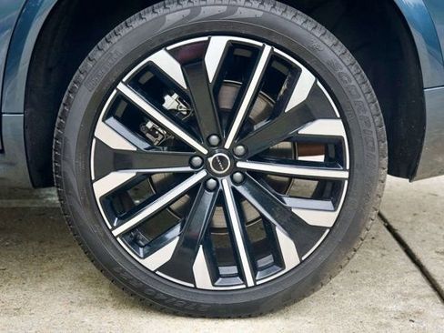 Used 2025 Volvo XC90 T8 Plus w/ Protection Package Premier AWD/4WD image 58