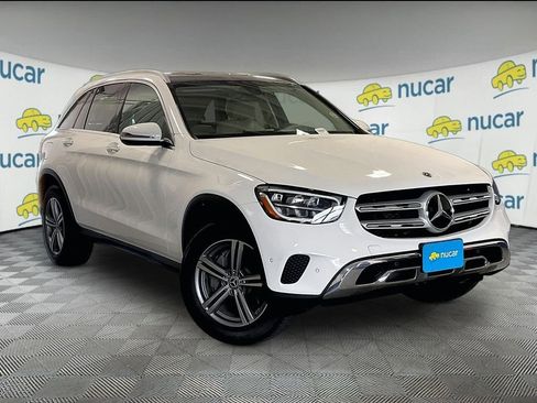 Used 2021 Mercedes-Benz GLC 300 4MATIC image 1