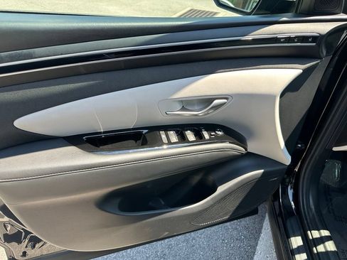 Certified 2024 Hyundai Tucson Limited AWD/4WD image 13