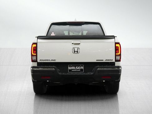 Used 2020 Honda Ridgeline RTL-E image 4