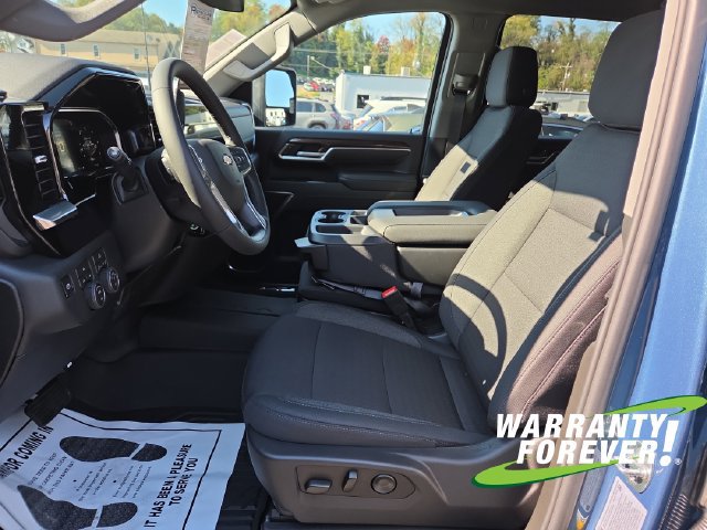 New 2026 Chevrolet Silverado 2500 LT AWD/4WD image 13