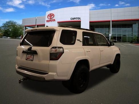 Used 2020 Toyota 4Runner TRD Off-Road Premium w/ Moonroof Package image 2