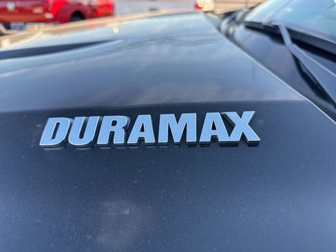 Used 2023 Chevrolet Silverado 1500 LTZ w/ LTZ Convenience Package II image 15