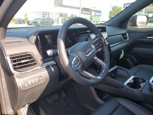 New 2027 GMC Terrain Elevation w/ Elevation Premium Package FWD image 7