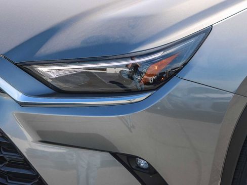 New 2026 Toyota Grand Highlander AWD Hybrid image 5