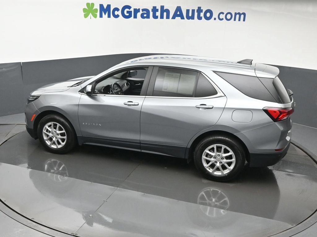 Used 2024 Chevrolet Equinox LT AWD/4WD image 24