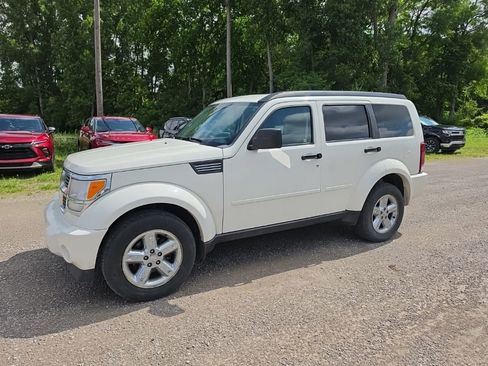 Used 2008 Dodge Nitro SXT w/ Sun & Wheels Group AWD/4WD image 3