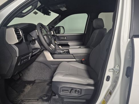 New 2026 Toyota Tundra Limited image 15