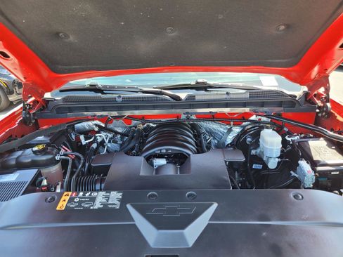 Used 2018 Chevrolet Silverado 1500 Custom w/ Custom Value Package RWD image 36